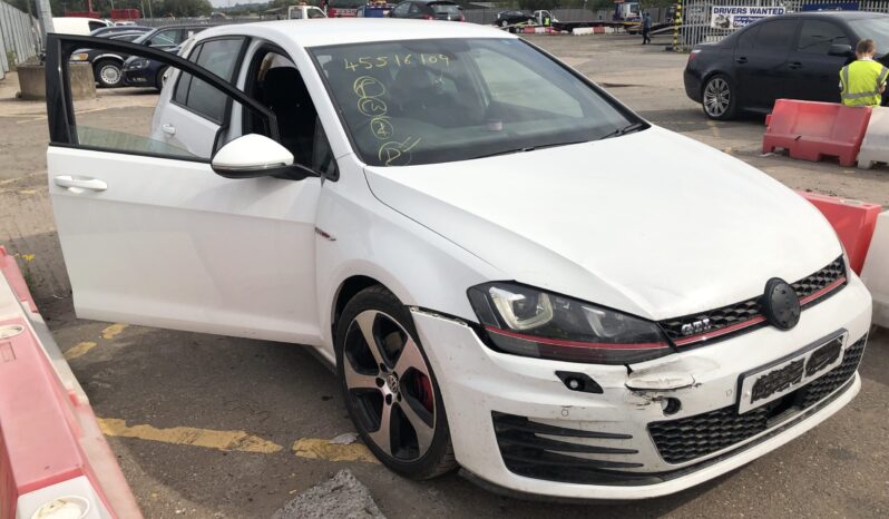 Volkswagen Golf GTI
