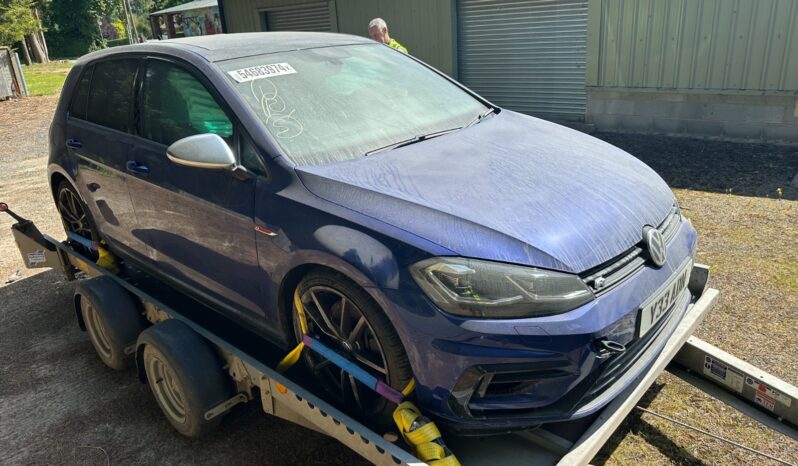 
								2017 Golf r 2.0 dsg full									
