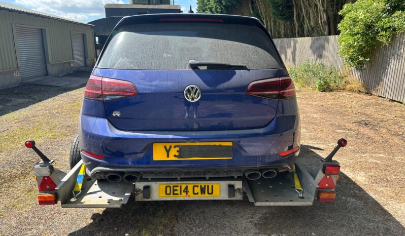 
								2017 Golf r 2.0 dsg full									
